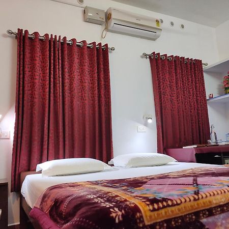 Kuttickattil Gardens Homestay Kottayam Exterior photo